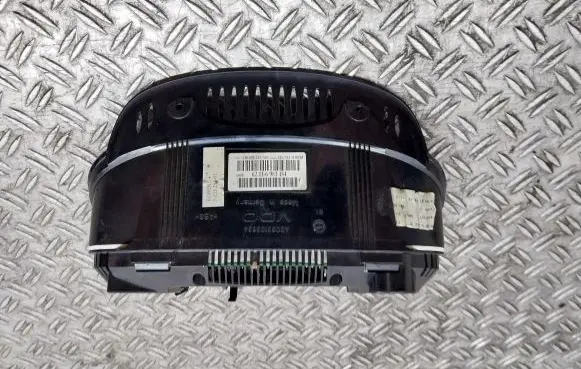 BMW 5 E60 E61 Speedometer (instrument cluster)