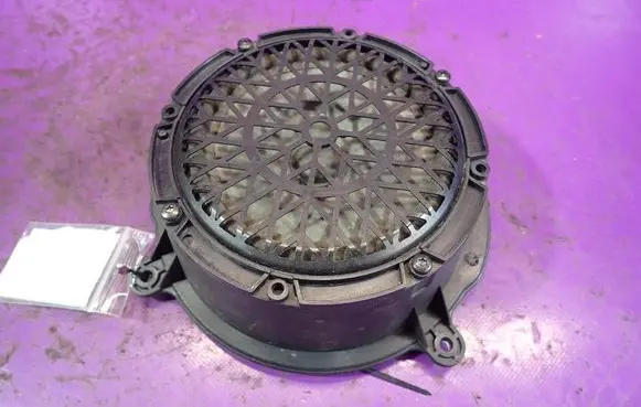 Peugeot Partner Front door speaker 