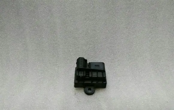 Mercedes-Benz C W205 Glow plug pre-heat relay A6519003103