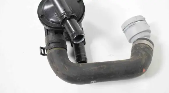Volvo XC90 Air intake hose/pipe 31686557