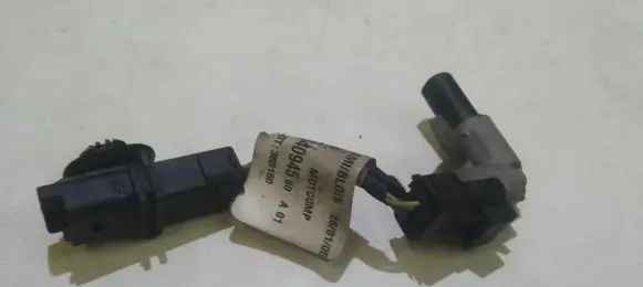 Peugeot 307 Camshaft position sensor 9645844080