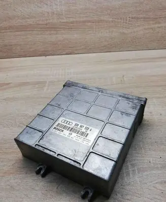 Audi A4 S4 B5 8D Engine control unit/module ECU 8D0907558A 0261204504