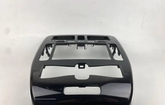 Nissan Leaf I (ZE0) Radio/GPS head unit trim 682603NL0A