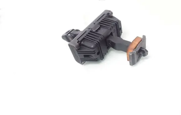 BMW 1 E81 E87 Front door check strap stopper 7164623