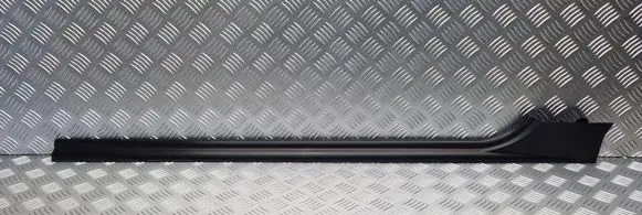 BMW 3 E36 Front sill trim cover 51478146582 8146582