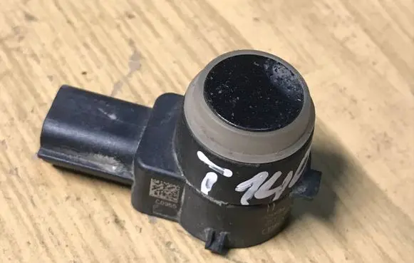 Opel Astra J Parking PDC sensor 13282886