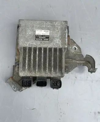Toyota RAV 4 (XA30) Fuel injection control unit/module 8987120070 1310001371
