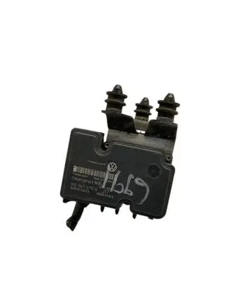 Volkswagen Golf V ABS Pump 1K0907379N 00005793E6 10097003133
