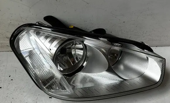 Ford Focus C-MAX Headlight/headlamp 16531200