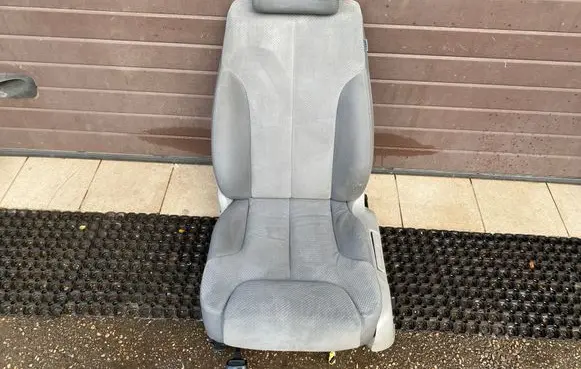 Volkswagen PASSAT B6 Front driver seat 