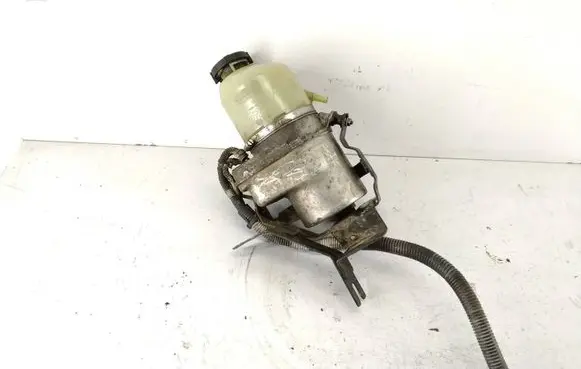 Opel Astra H Power steering pump 1040085003