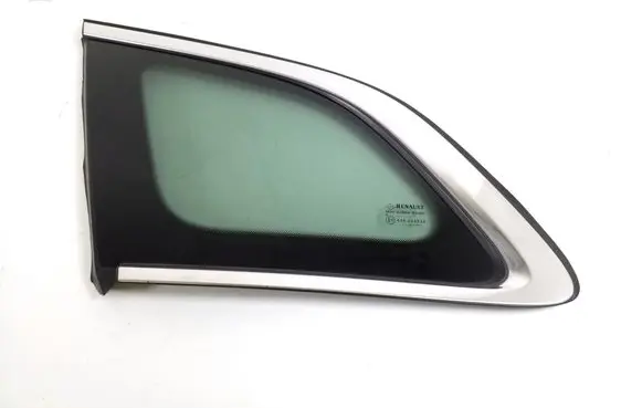Renault Kadjar Rear side window 833073449R