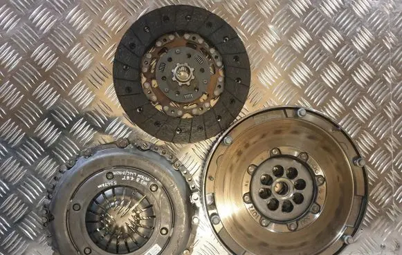 Opel Insignia B Clutch set kit 5557017555574767