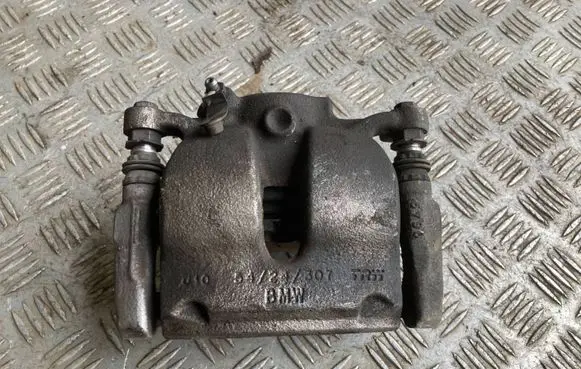 BMW 1 F40 Front brake caliper
