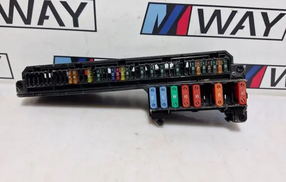 BMW 5 E60 E61 Fuse box set