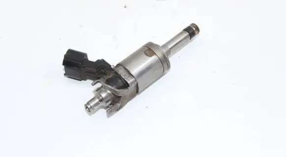Ford Focus Fuel injector CM5EBB