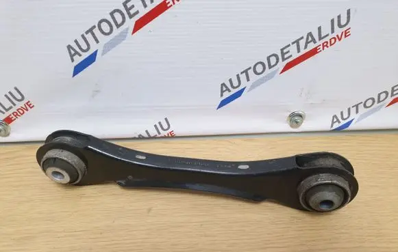 Rear control arm