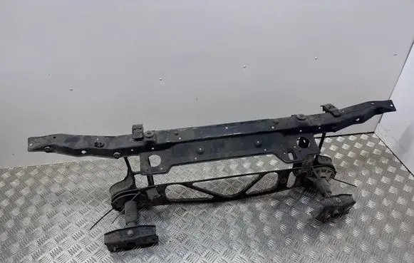 BMW 3 E36 Radiator support slam panel 