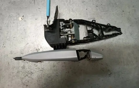 BMW X5 F15 Front door exterior handle 7304804