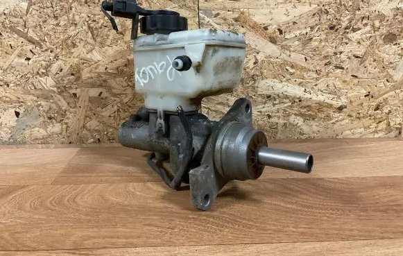 Volkswagen Golf V Master brake cylinder 1K1611301 03350886321