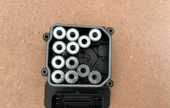 Mercedes-Benz CLA C117 X117 W117 ABS control unit/module A1764310800