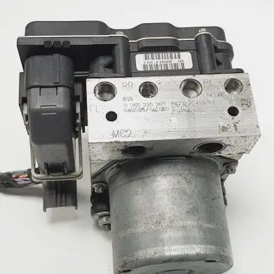 Jaguar XF X250 ABS Pump 8X23-2C405-EE