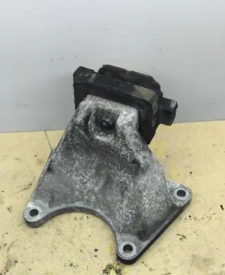 BMW 5 E60 E61 Gearbox mounting bracket 6769635 13807410 AC46000