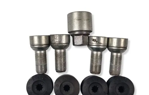 Volkswagen Tiguan Allspace Anti-theft wheel nuts and lock 3C0601173