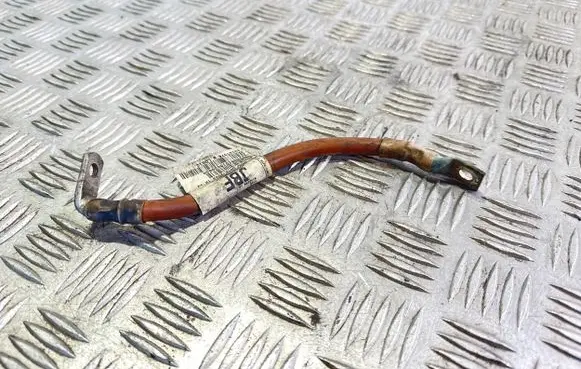 Positive cable (battery)