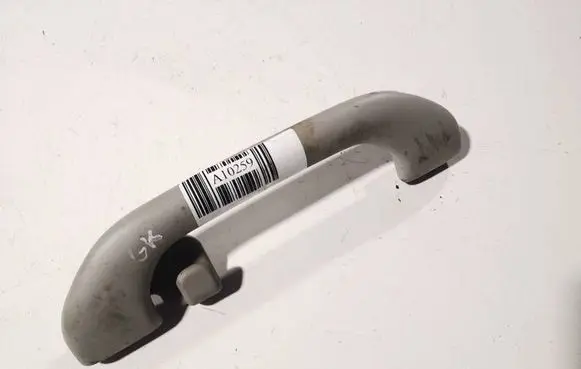 Mitsubishi Pajero Rear interior roof grab handle