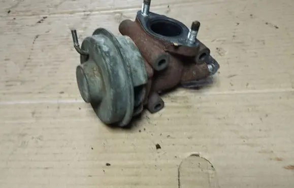 Honda CR-V EGR valve