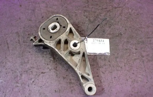 Opel Meriva A Gearbox mounting bracket 