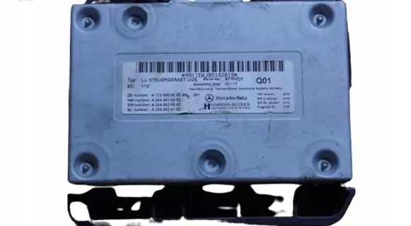 Mercedes-Benz S W221 Head unit multimedia control A1729009302