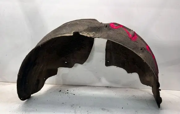 Audi A1 Front arch 8J0810172D