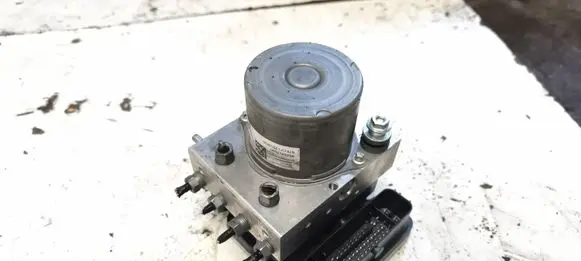 Opel Corsa F ABS Pump 9842417680