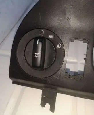 BMW 5 E39 Light switch 8159735