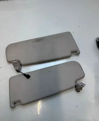 Volkswagen Golf Plus Sun visor 3212213