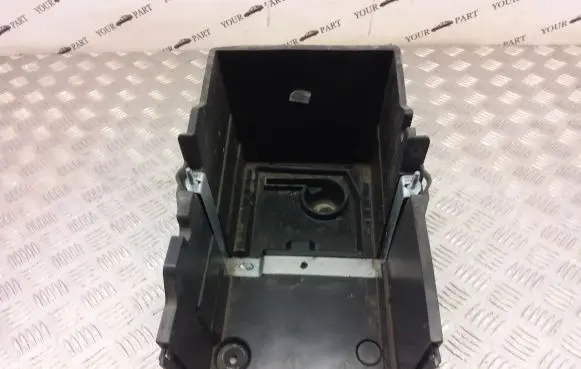 Ford Kuga II Battery box tray AM5110723AE C8C9A