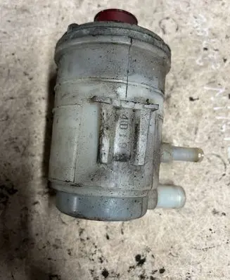 Honda Accord Power steering fluid tank/reservoir 4D19