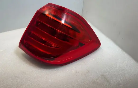 Rear/tail lights