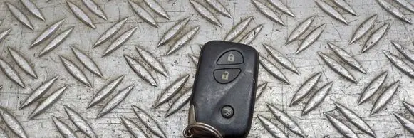 Lexus IS 220D-250-350 Ignition key/card MR33242007