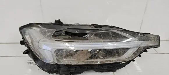 Volvo XC60 Headlight/headlamp 31656615 200000002915867 2905190956