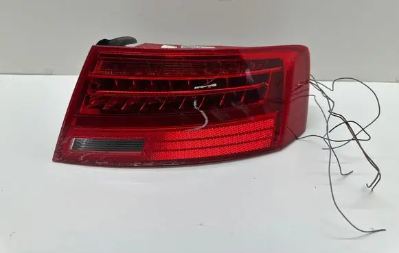 Audi A5 8T 8F Rear/tail lights 8T8945096F