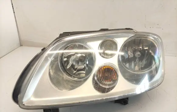 Volkswagen Touran I Headlight/headlamp 0301205201 1T0941005F