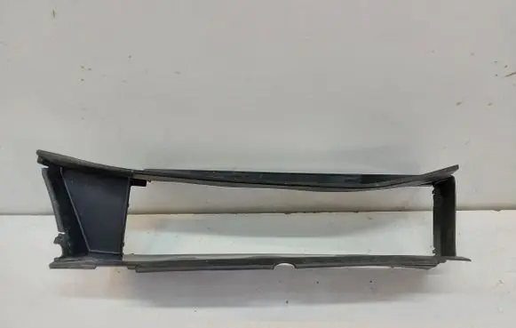 Opel Astra L Radiator trim 9842349680JLK01