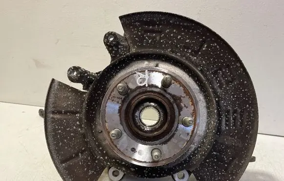 Tesla Model S Rear wheel hub