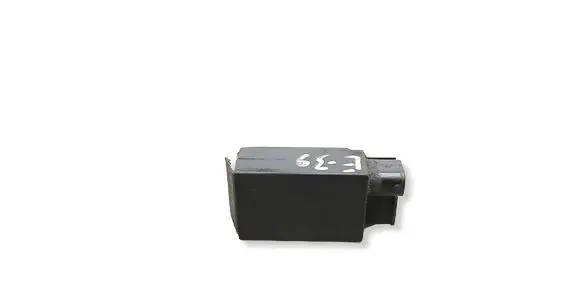 BMW 5 E39 AUC sensor 8391470 110187 64118391470