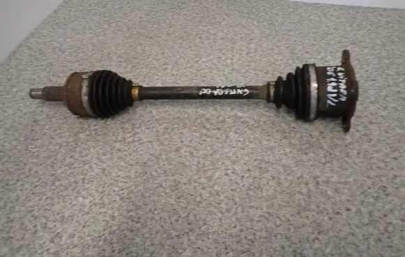 Suzuki Grand Vitara II Front driveshaft