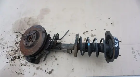 Peugeot 508 Front wheel hub spindle knuckle