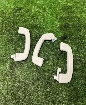 Skoda Karoq A set of handles for the ceiling 2g0857643 2g0857607